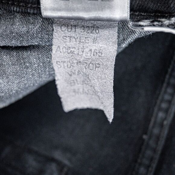 AMO Denim Women's Stix Crop Jeans in Washed Black Size 28 - Picture 7 of 10